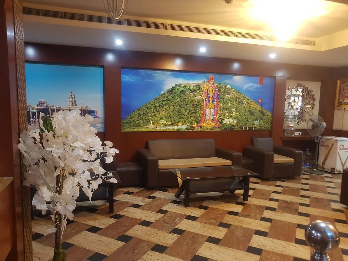 Hotel Tiruchendur Mani Iyer Palni Esterno foto