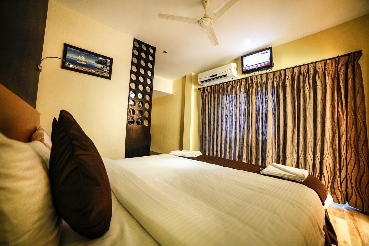 Hotel Tiruchendur Mani Iyer Palni Esterno foto